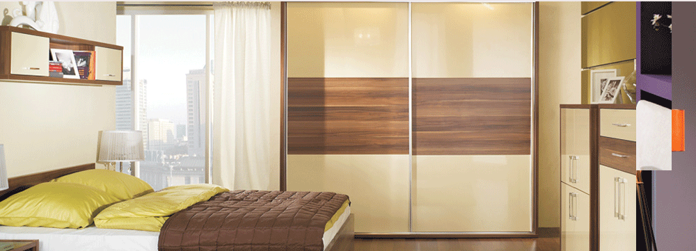 Bedroom Example with Sliding Wardrobe Doors 